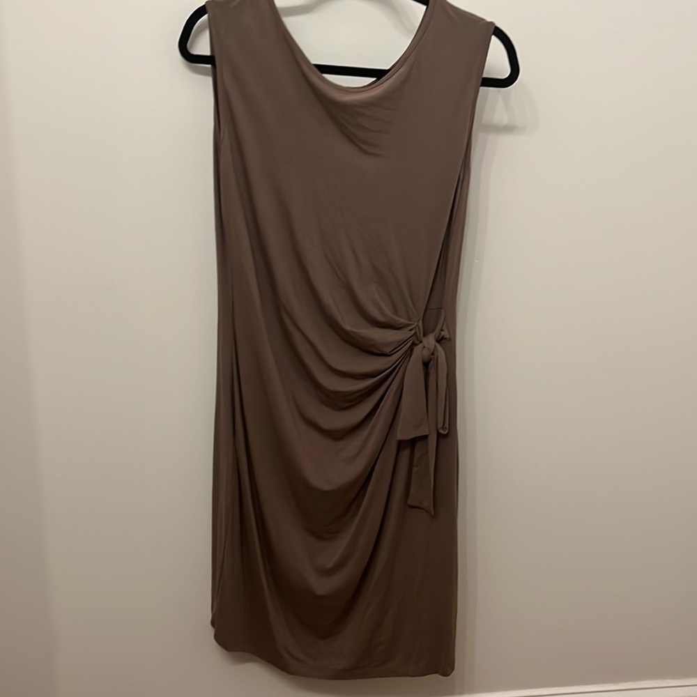 Brown Asymmetrical dress with bow size L saint tropez west never worn